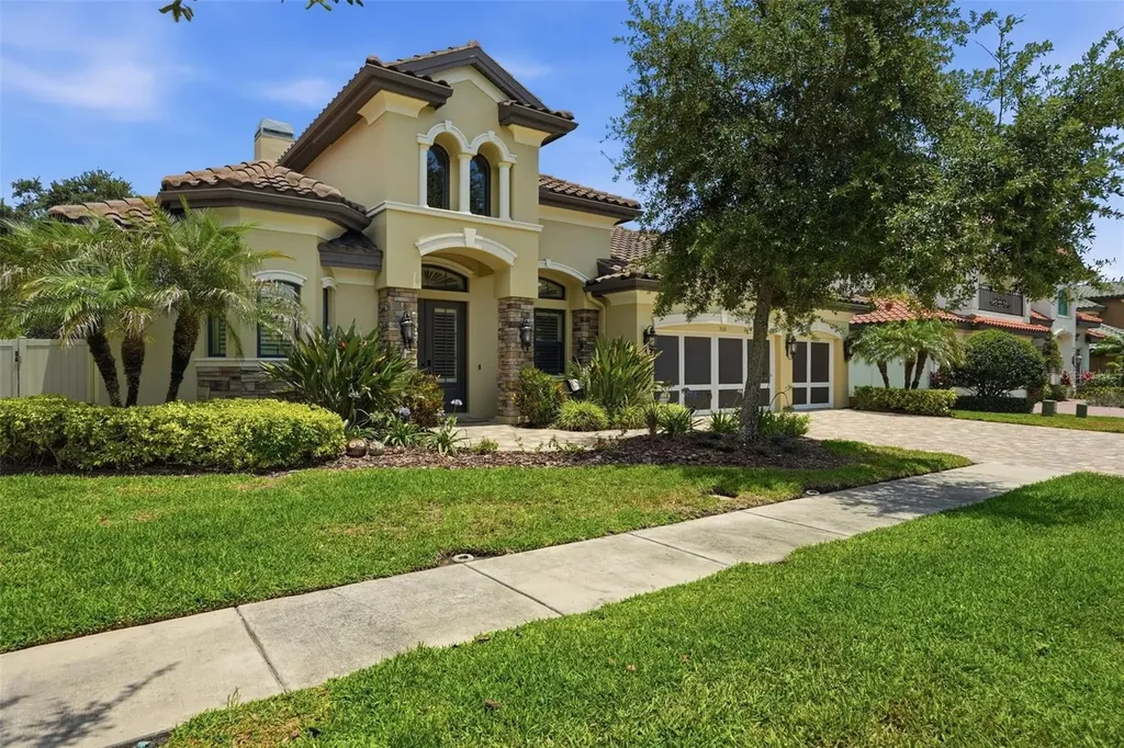 2165 Majestic Oaks Boulevard Clearwater FL 33759