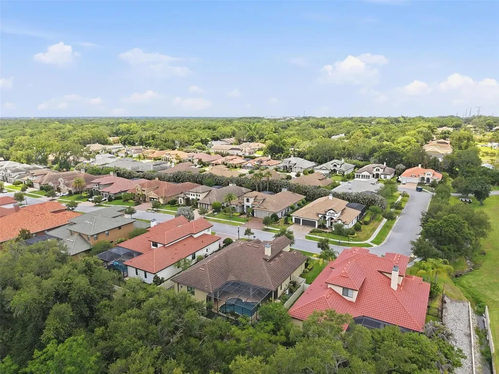 2165 Majestic Oaks Boulevard Clearwater FL 33759