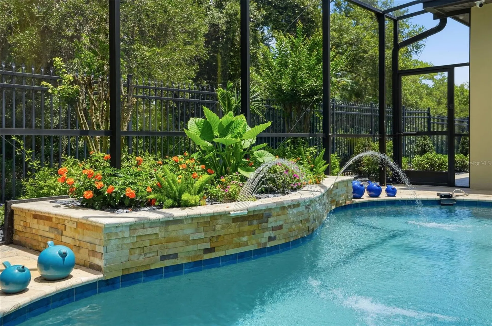 2165 Majestic Oaks Boulevard Clearwater FL 33759