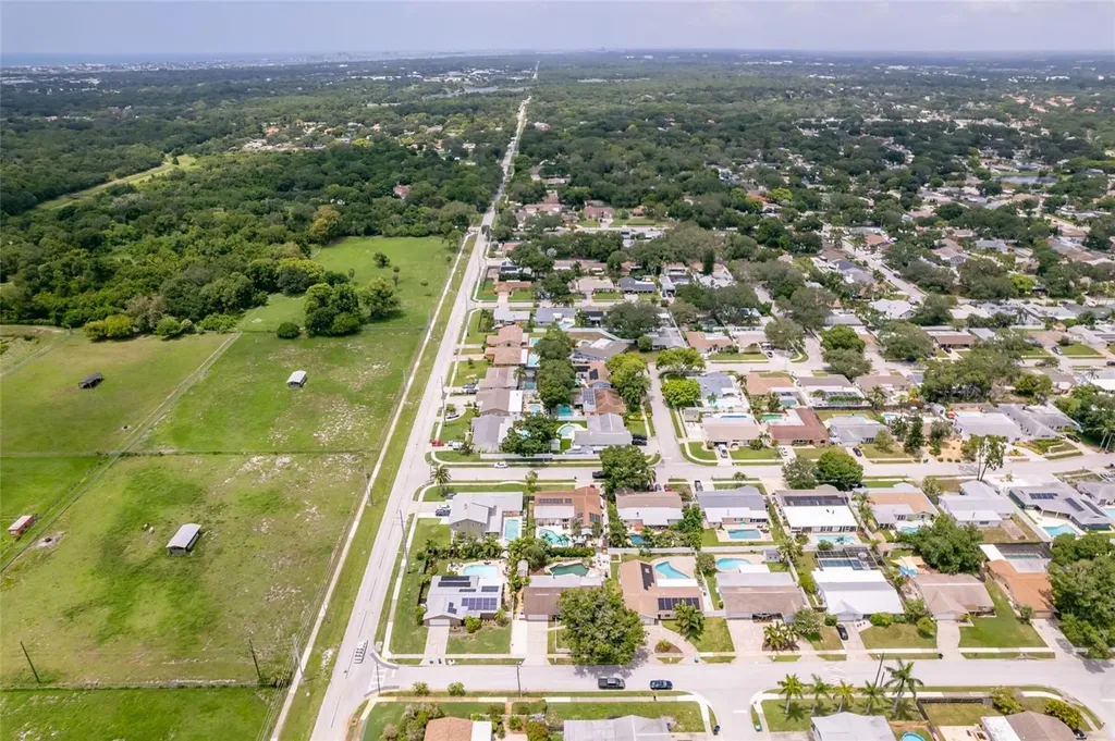 12473 90th Avenue Seminole FL 33772