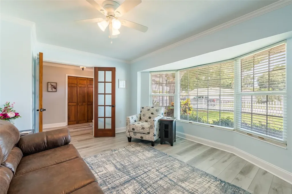 12473 90th Avenue Seminole FL 33772