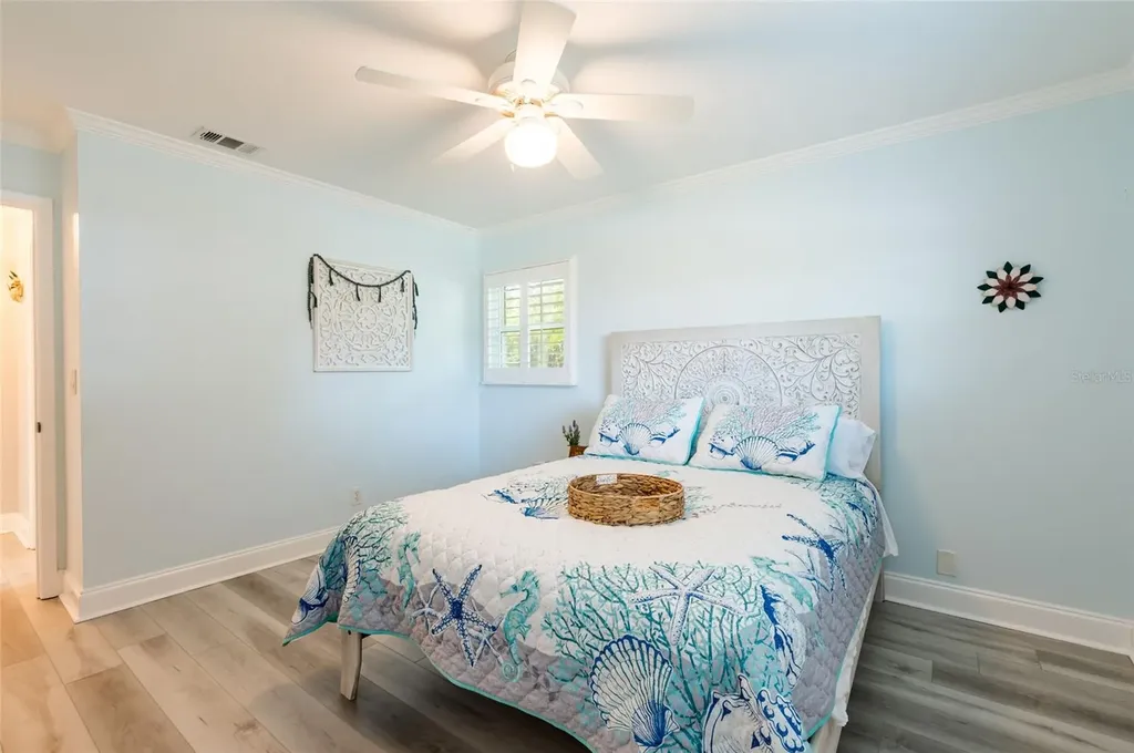 12473 90th Avenue Seminole FL 33772