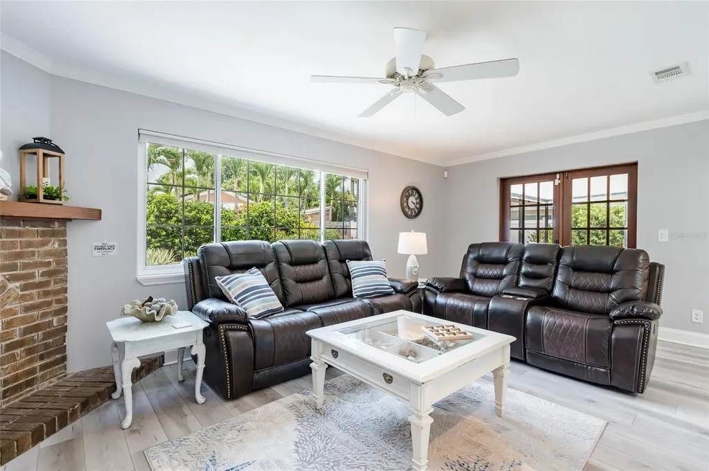 12473 90th Avenue Seminole FL 33772