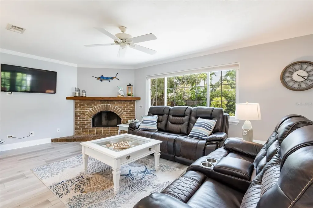 12473 90th Avenue Seminole FL 33772