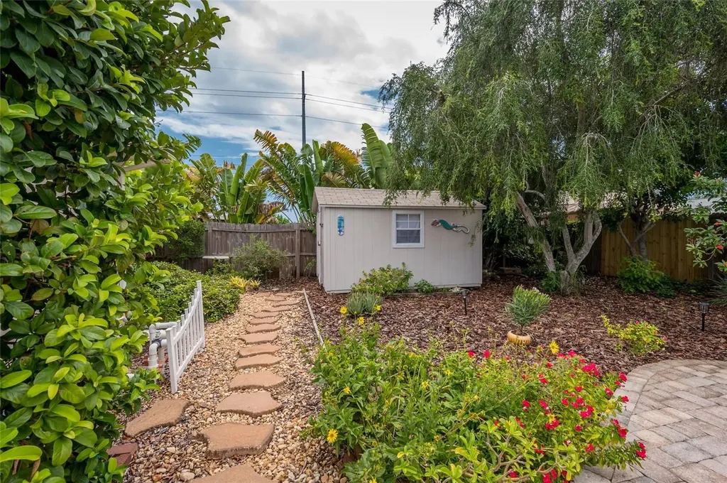 12473 90th Avenue Seminole FL 33772