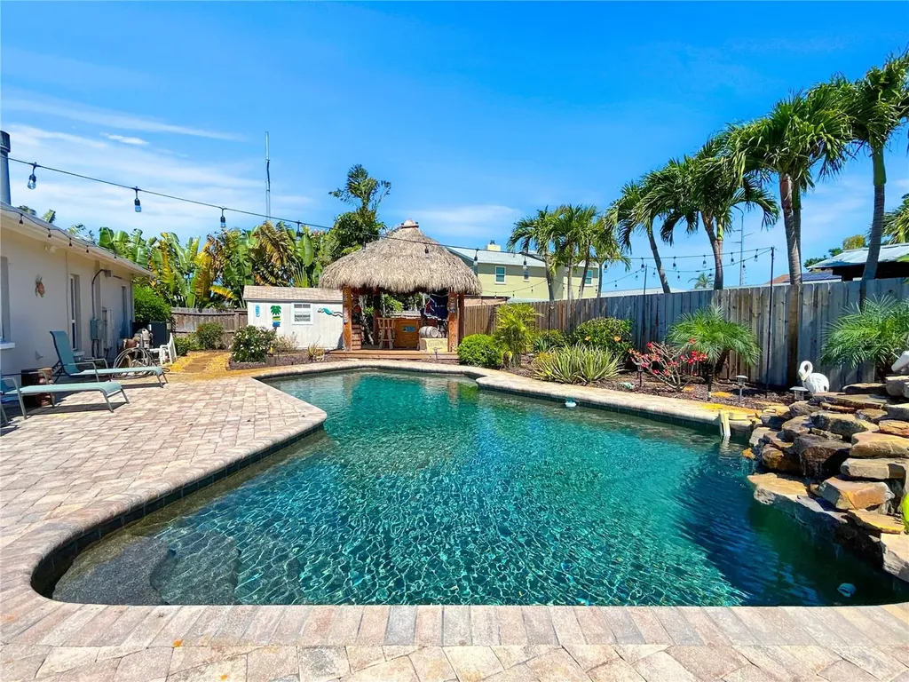 12473 90th Avenue Seminole FL 33772