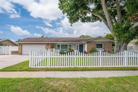 12473 90TH Avenue Seminole FL 33772