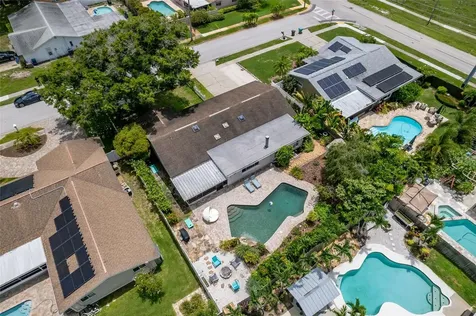 12473 90th Avenue Seminole FL 33772