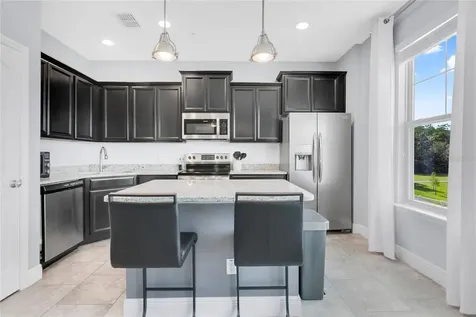 10534 Green Ivy Lane Orlando FL 32832