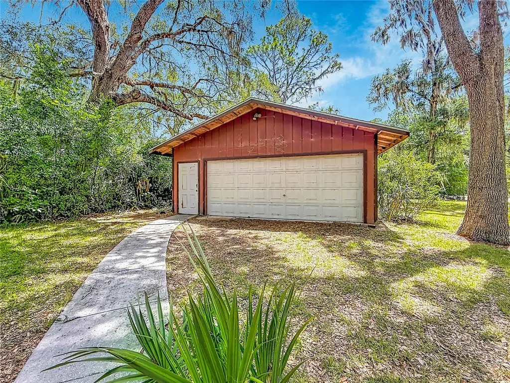 22736 SW 117th Street Dunnellon FL 34431