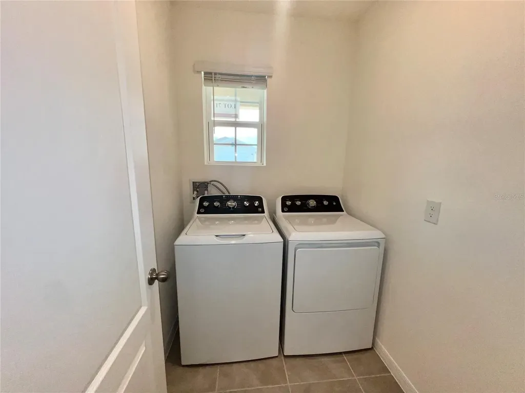 7086 Cattle Egret Drive Harmony FL 34773