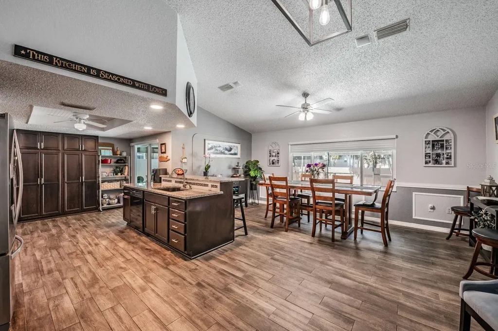 7343 Fairwood Avenue New Port Richey FL 34653