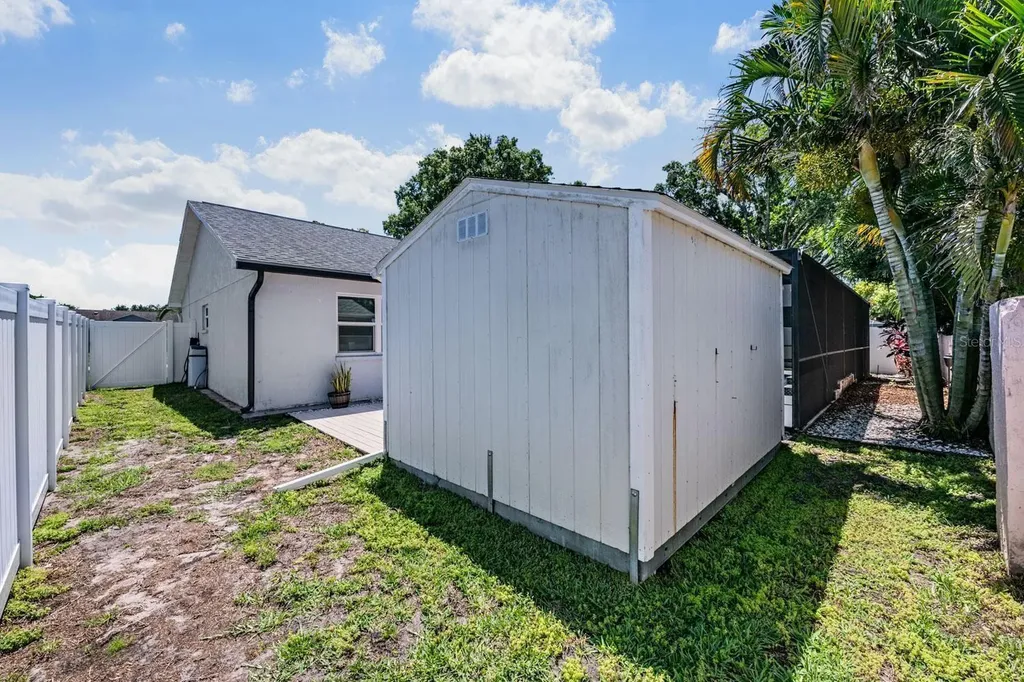 7343 Fairwood Avenue New Port Richey FL 34653
