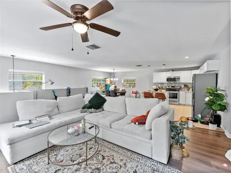 2002 S Habana Avenue Tampa FL 33629