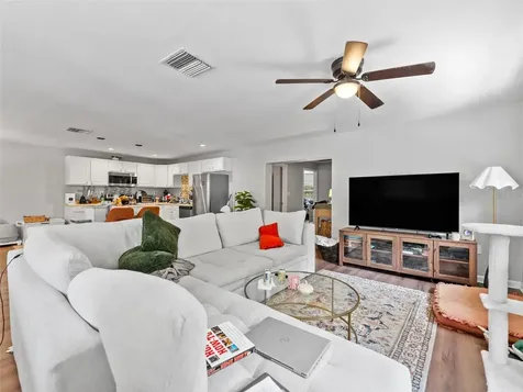 2002 S Habana Avenue Tampa FL 33629