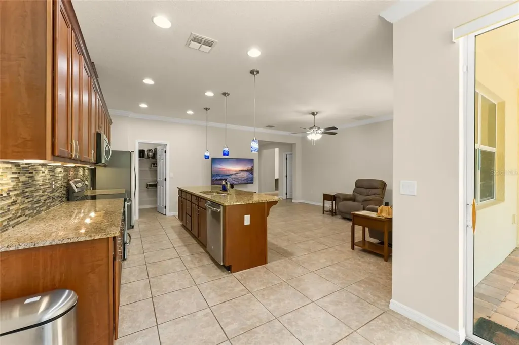 4034 Creswick Circle Orlando FL 32829