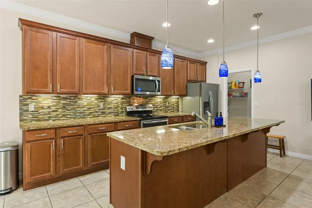 4034 Creswick Circle Orlando FL 32829