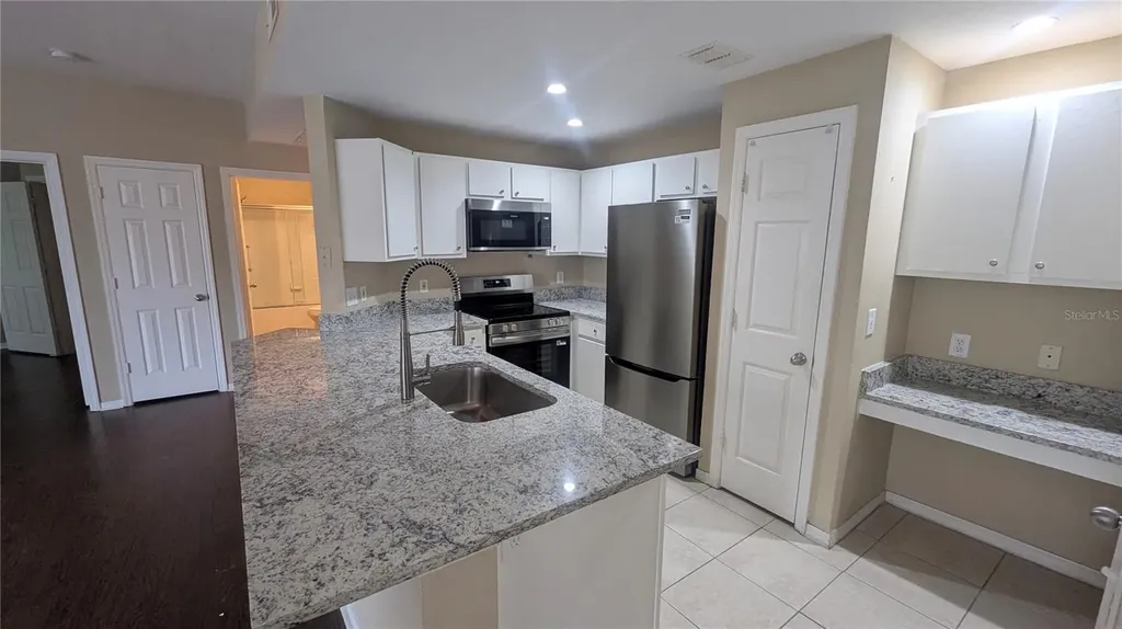 2000 Erving Circle Ocoee FL 34761