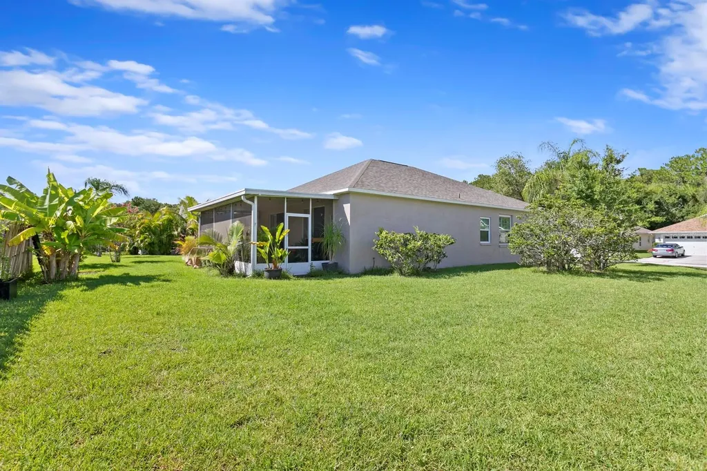 14316 Sky Flower Lane Tampa FL 33626