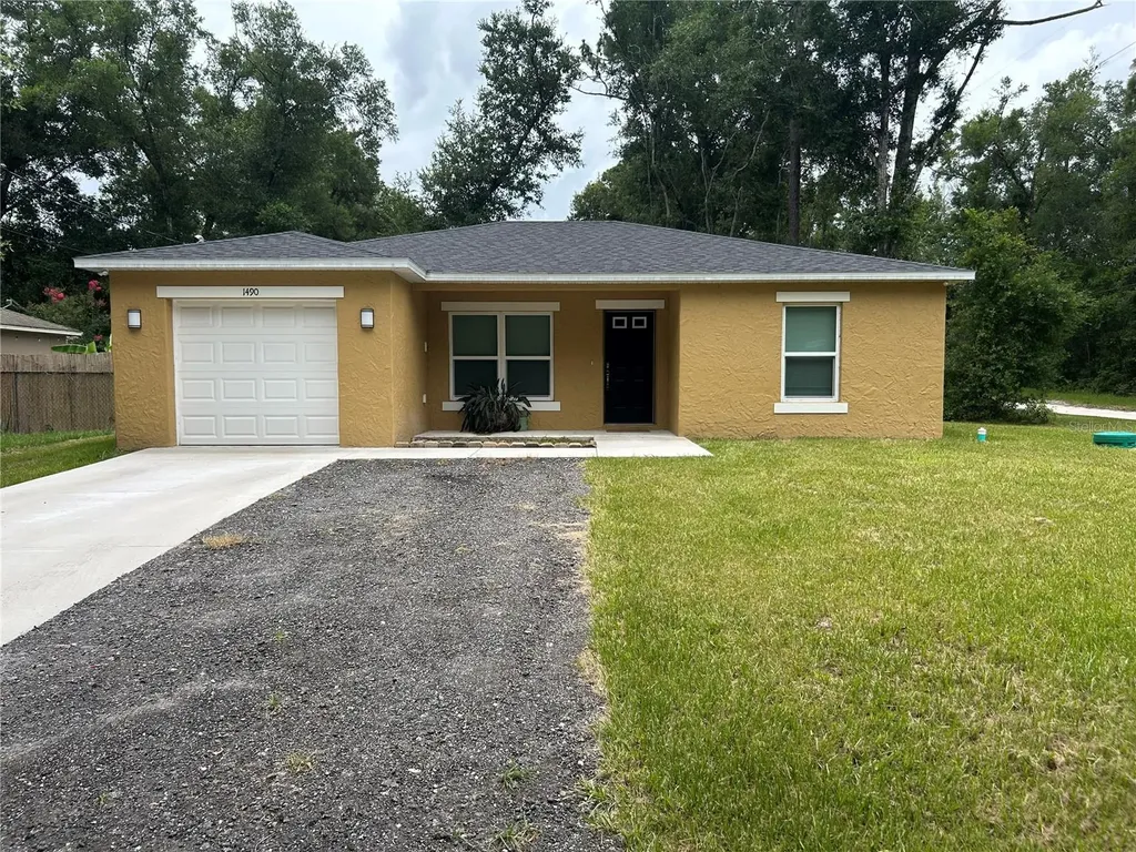 1490 2nd Street Orange City FL 32763