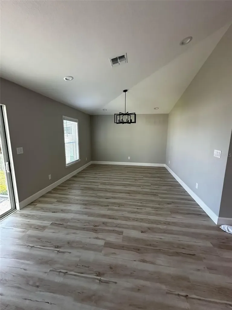 1501 NW 4th Street Cape Coral FL 33993