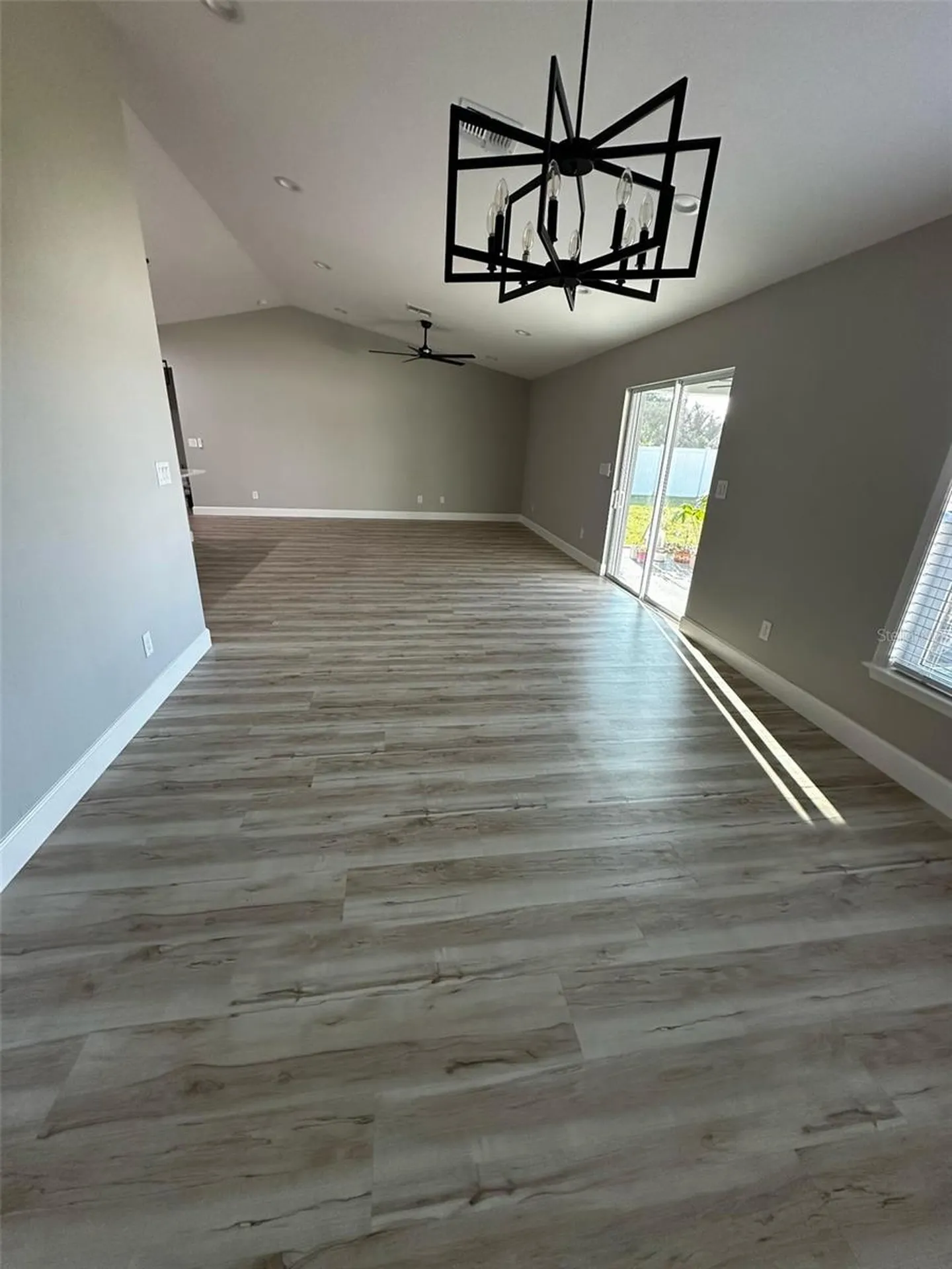 1501 NW 4th Street Cape Coral FL 33993