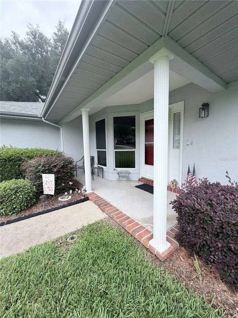 9092 SW 192nd Court Road Dunnellon FL 34432