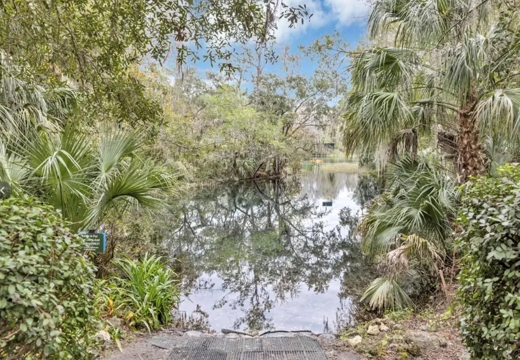 9092 SW 192nd Court Road Dunnellon FL 34432