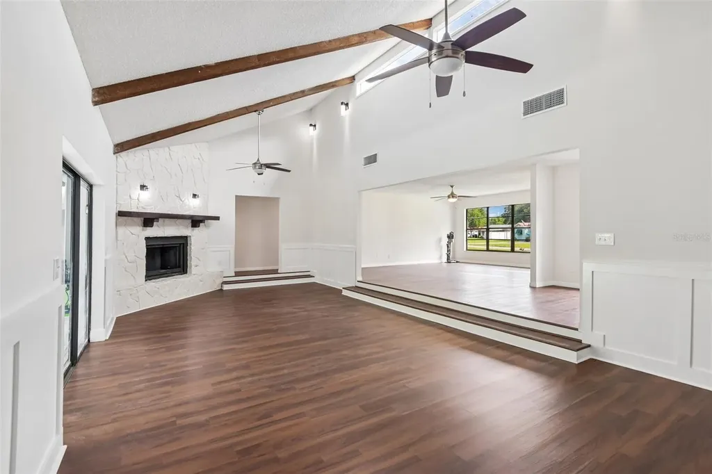 4545 Debbie Lane Lutz FL 33559
