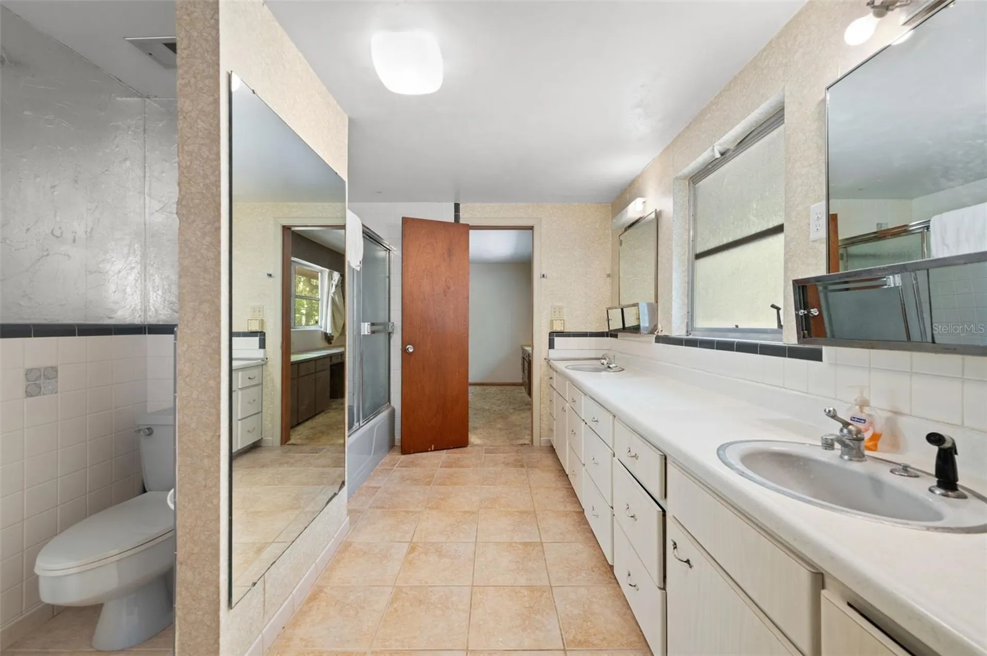 2501 NW 21st Avenue Gainesville FL 32605