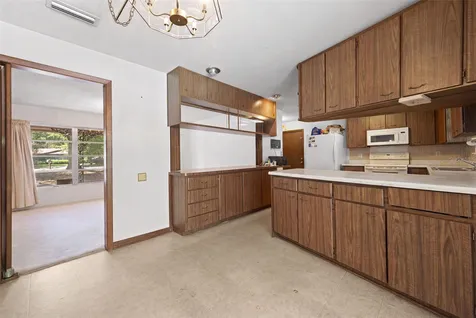 2501 NW 21st Avenue Gainesville FL 32605