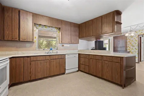 2501 NW 21st Avenue Gainesville FL 32605