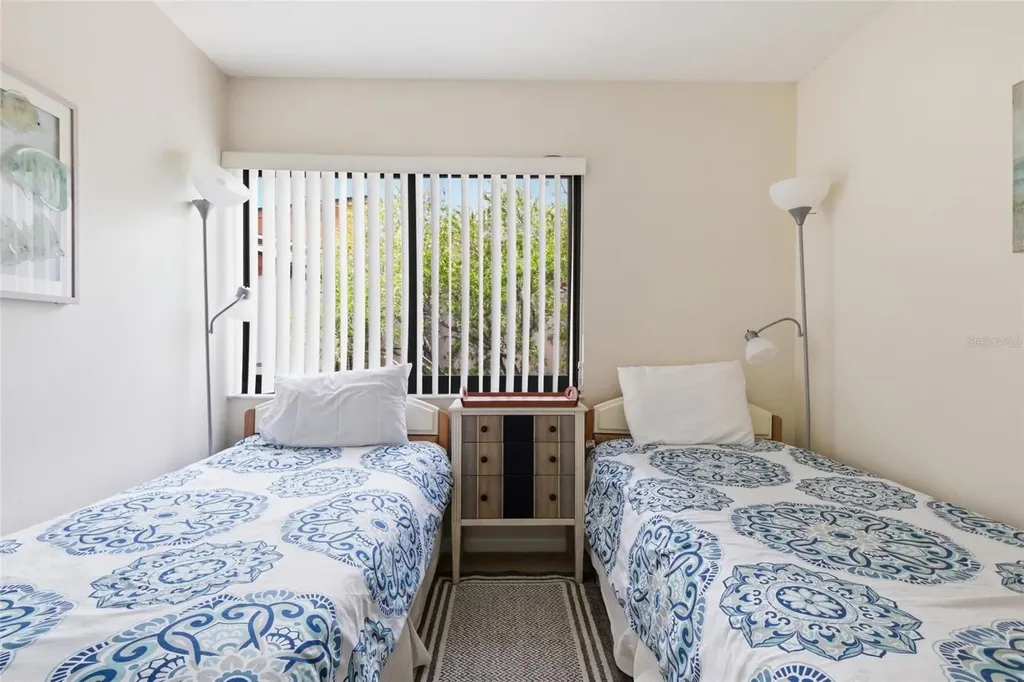 1500 Cove II Place Sarasota FL 34242