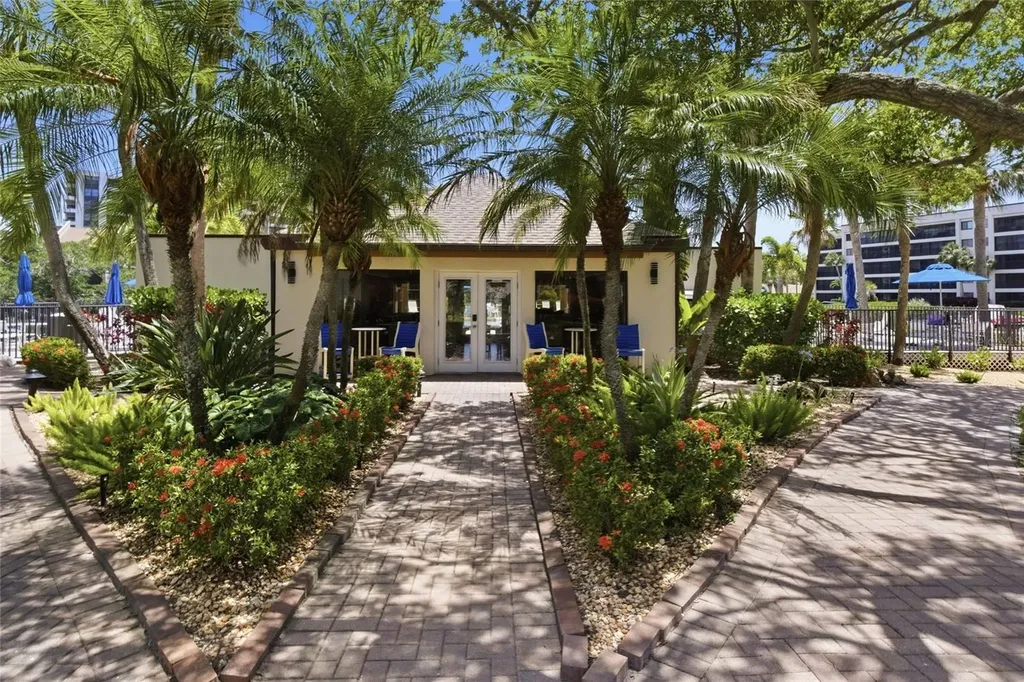 1500 Cove II Place Sarasota FL 34242