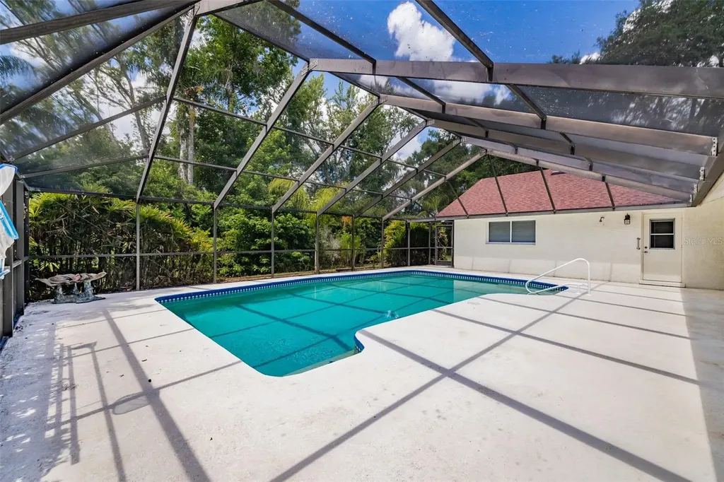 507 Surrey Lane Lutz FL 33549