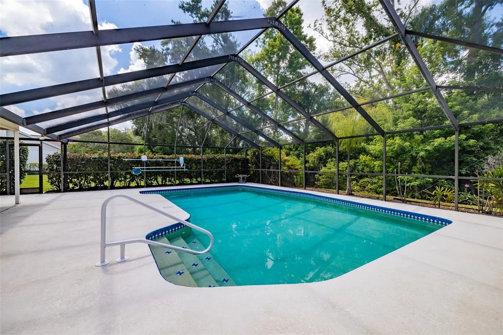 507 Surrey Lane Lutz FL 33549