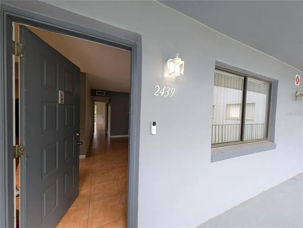2439 Oak Park Way Orlando FL 32822