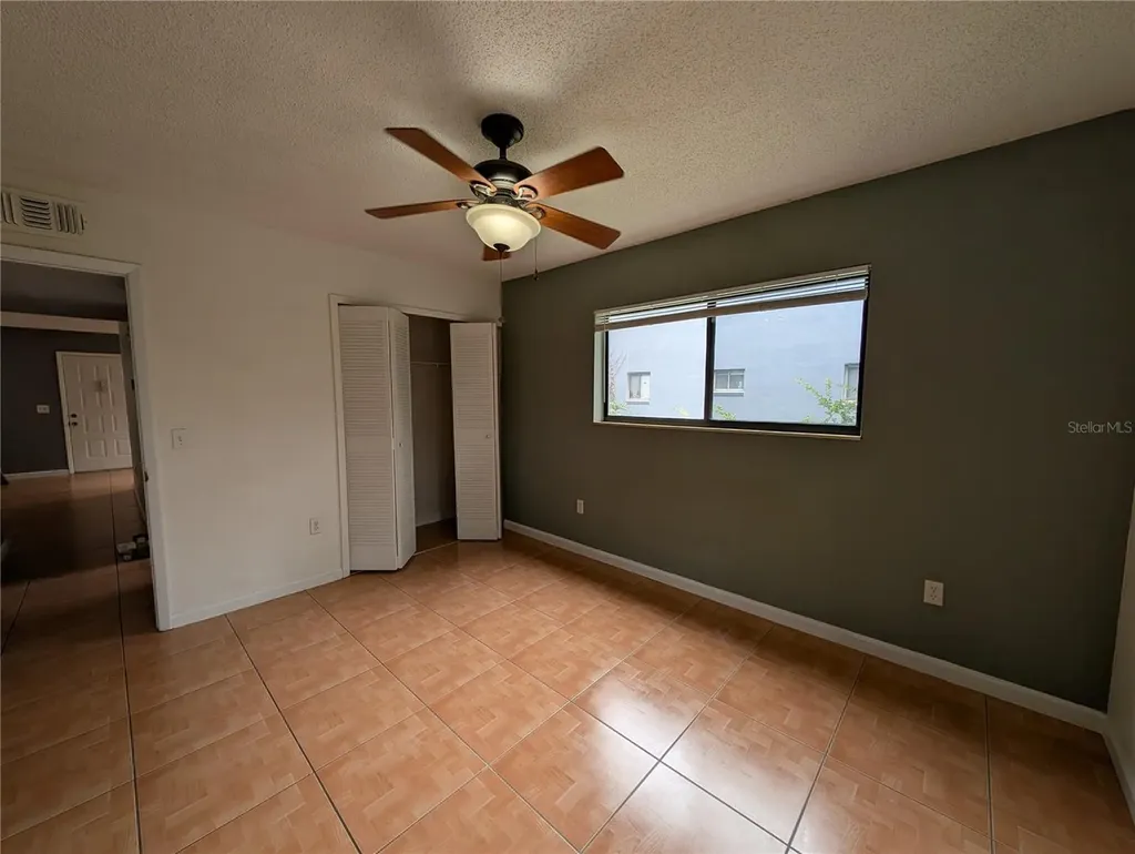 2439 Oak Park Way Orlando FL 32822
