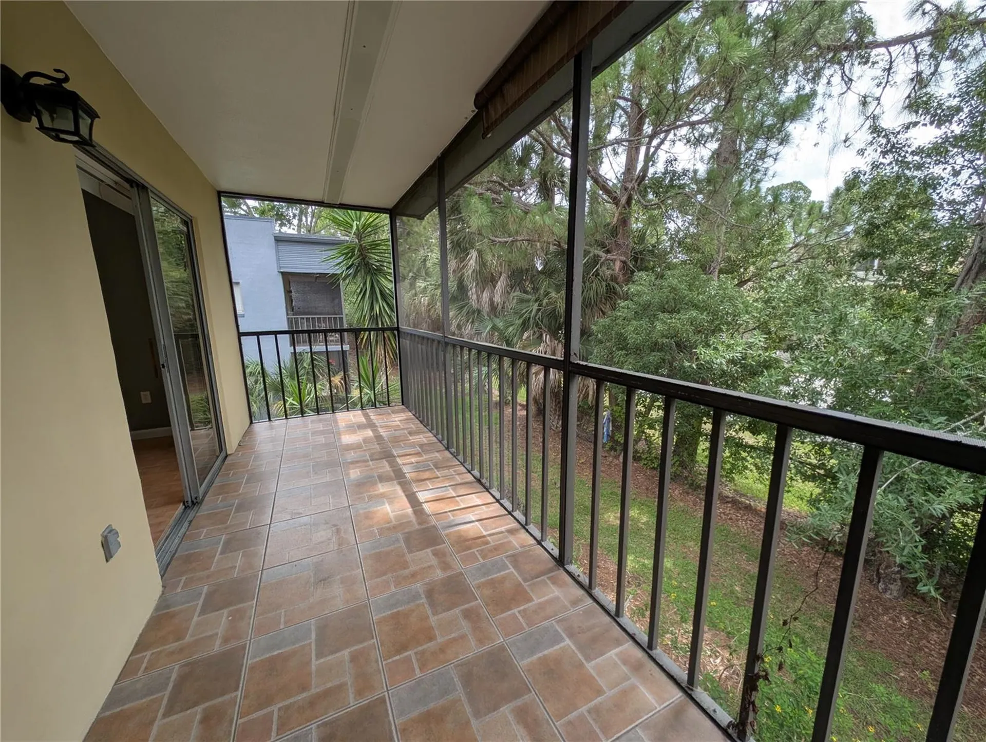 2439 Oak Park Way Orlando FL 32822