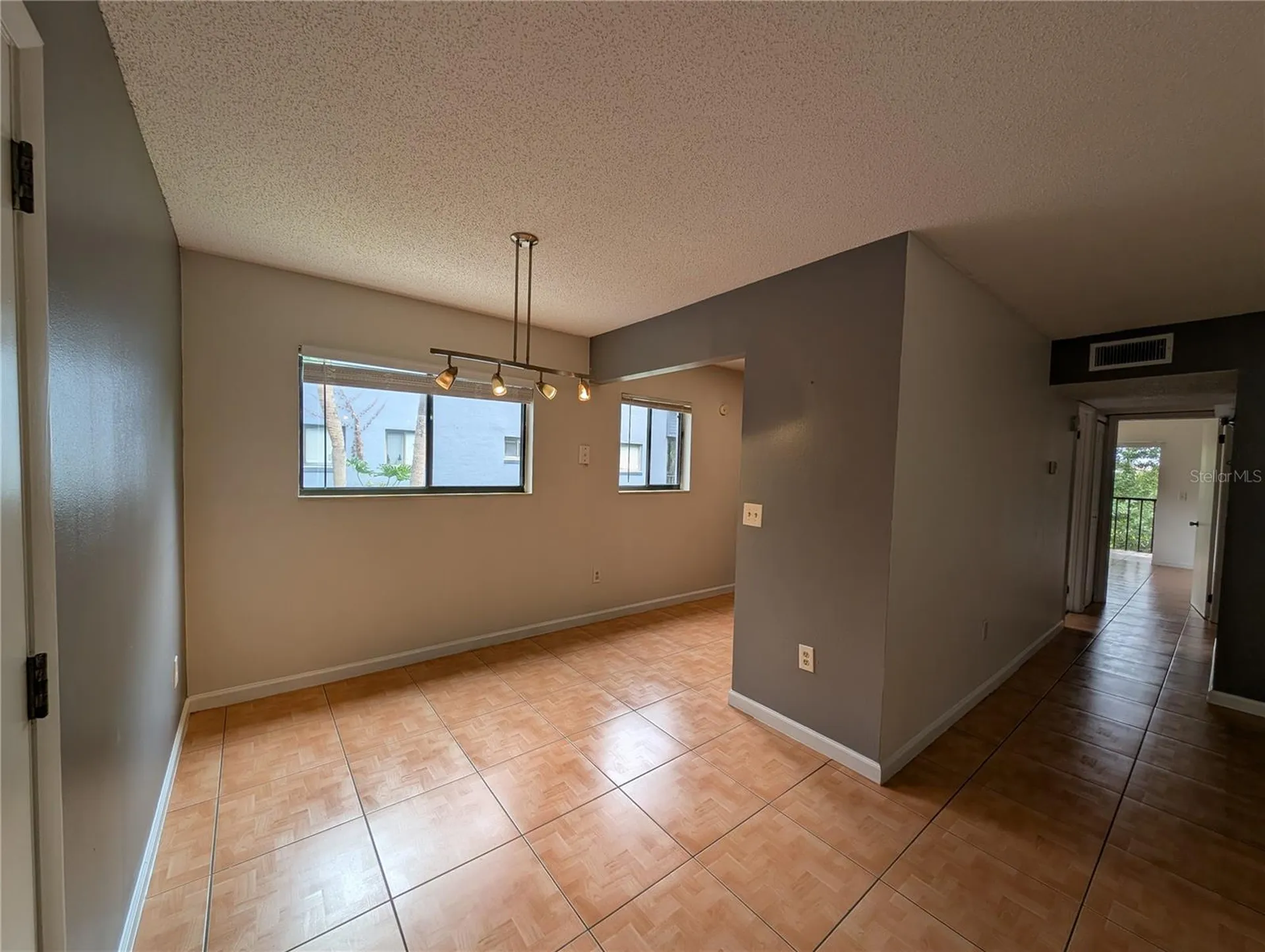 2439 Oak Park Way Orlando FL 32822
