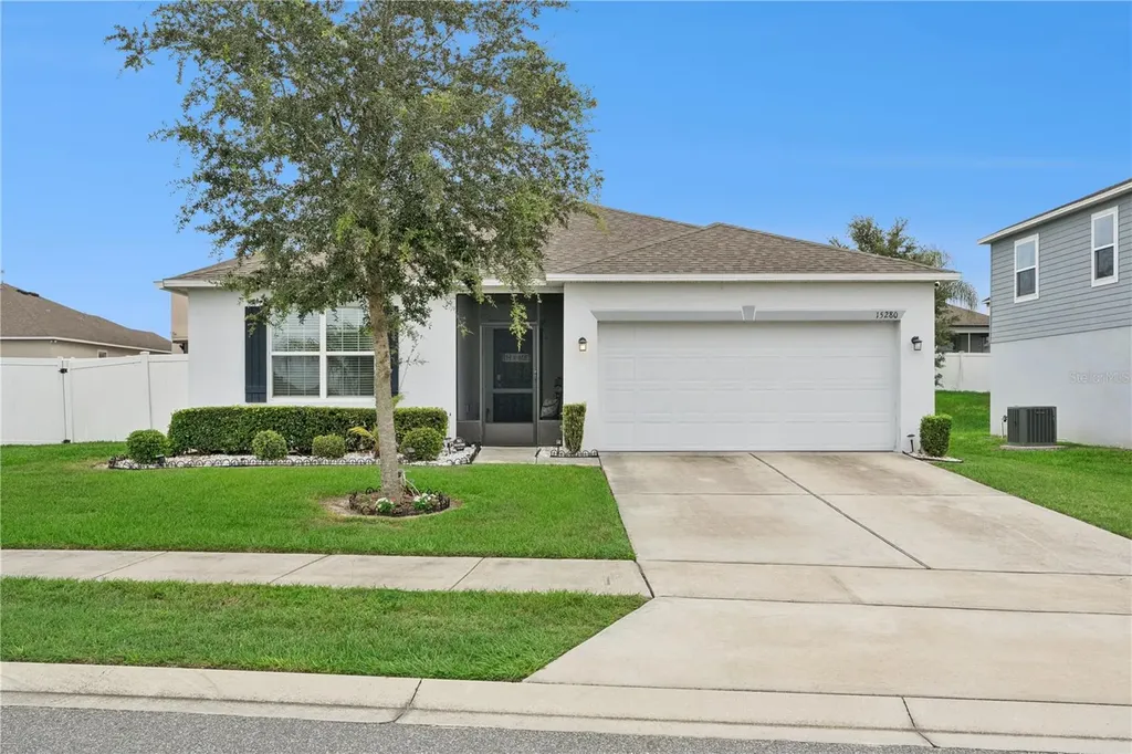 15280 White Tail Loop Mascotte FL 34753