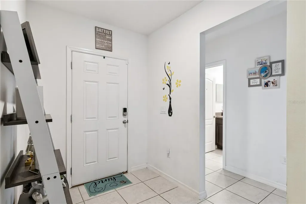 15280 White Tail Loop Mascotte FL 34753