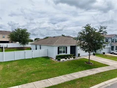 15280 White Tail Loop Mascotte FL 34753