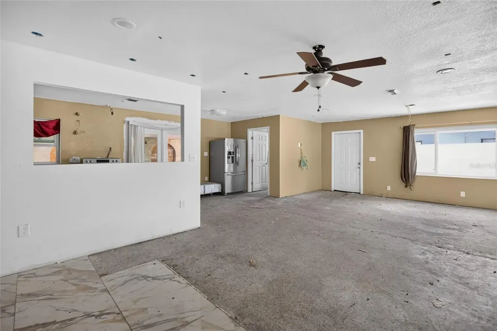 5609 Larimer Drive Tampa FL 33615