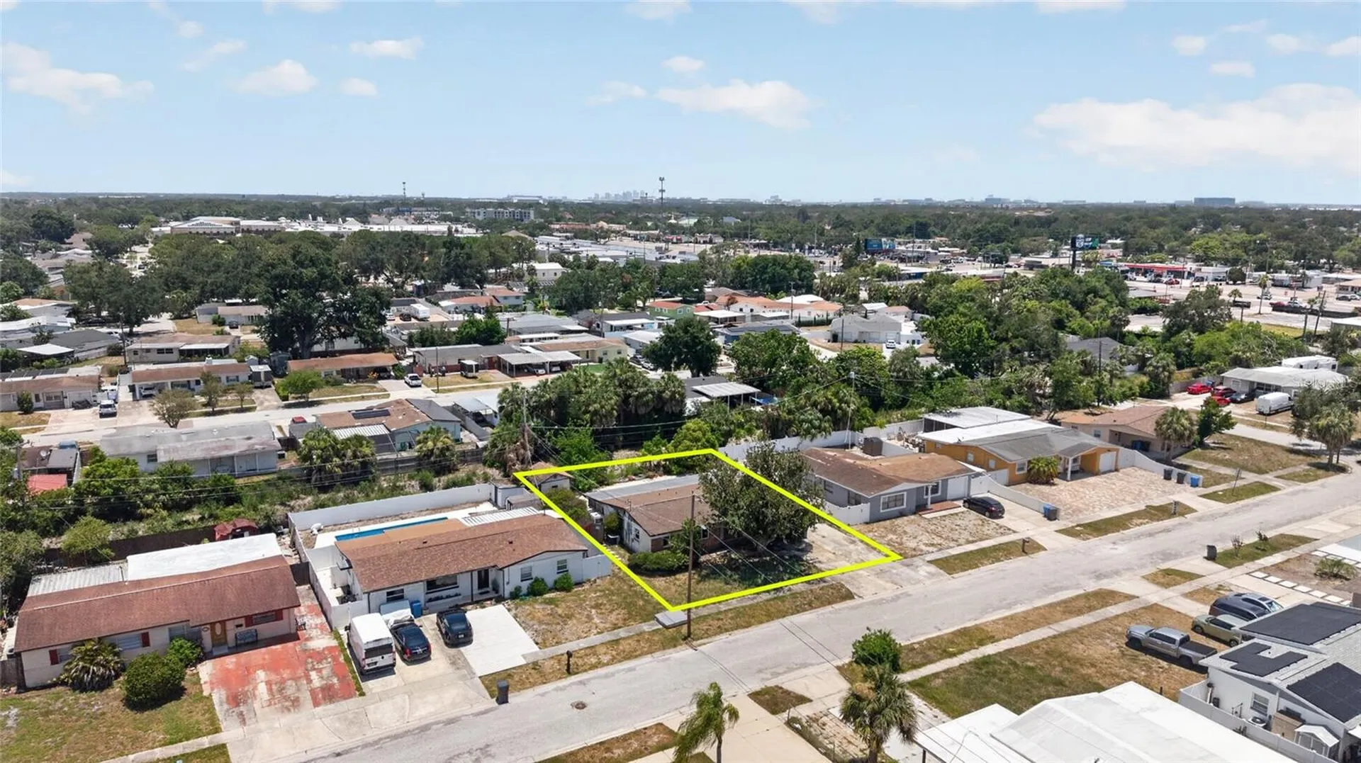5609 Larimer Drive Tampa FL 33615