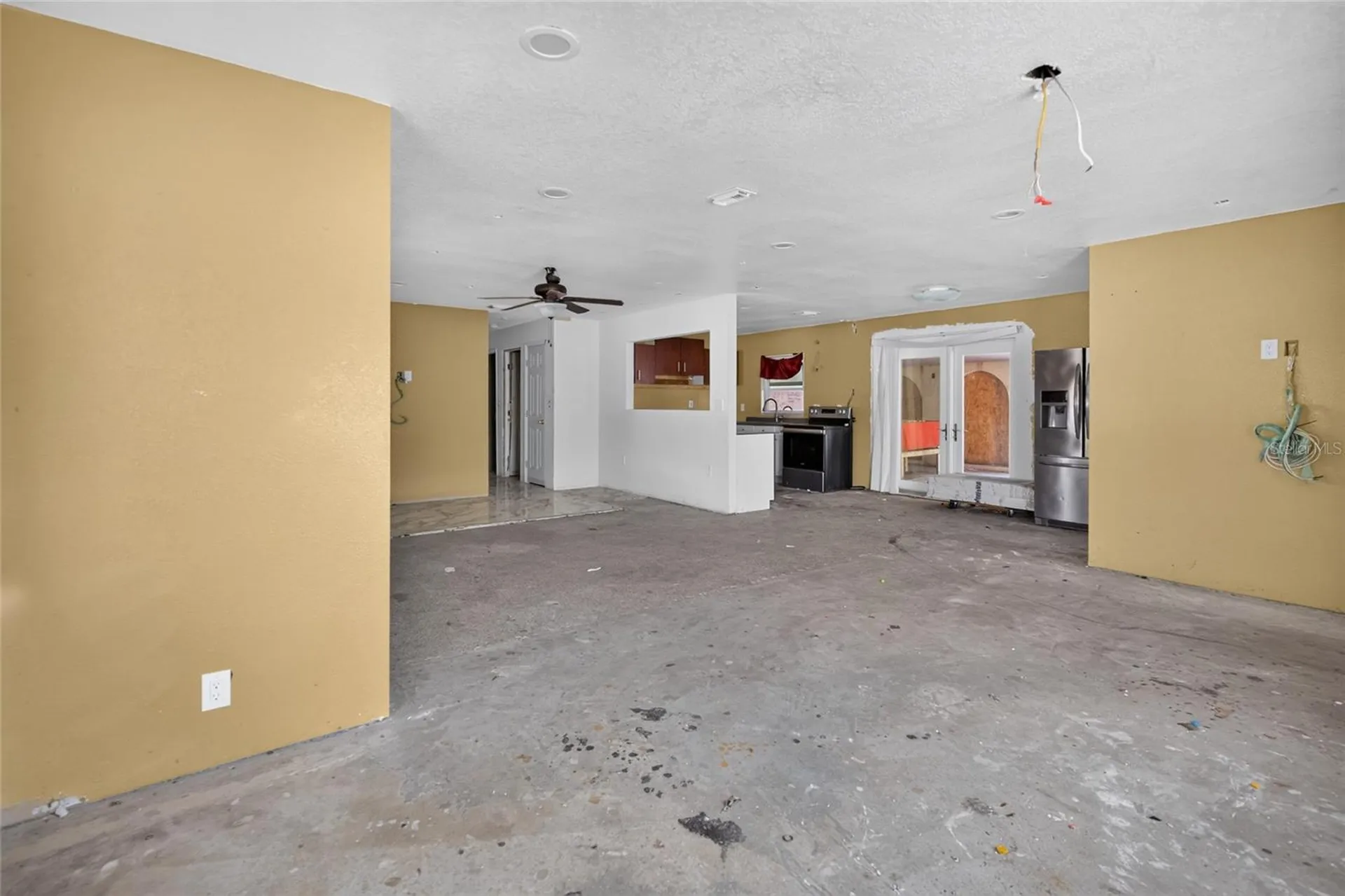 5609 Larimer Drive Tampa FL 33615