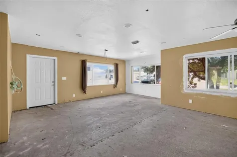 5609 Larimer Drive Tampa FL 33615