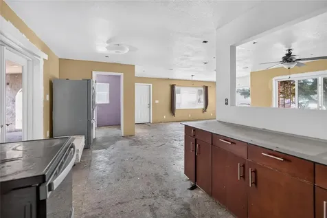 5609 Larimer Drive Tampa FL 33615