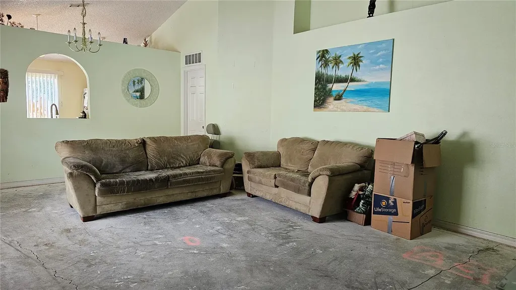 6529 Tabogi Trail Wesley Chapel FL 33545