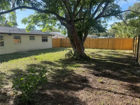 9030 Gray Fox Lane Port Richey FL 34668
